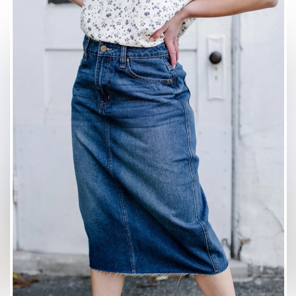 Rae - The Mainstreet Exchange denim skirt